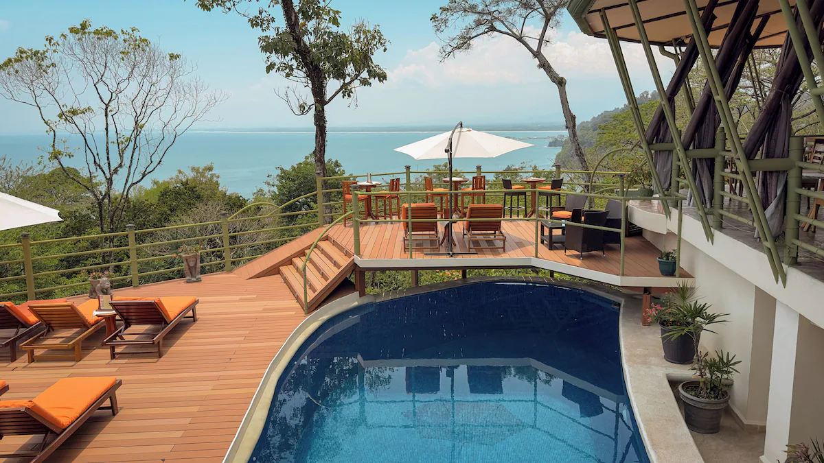 Issimo Suites Boutique Hotel & Spa
