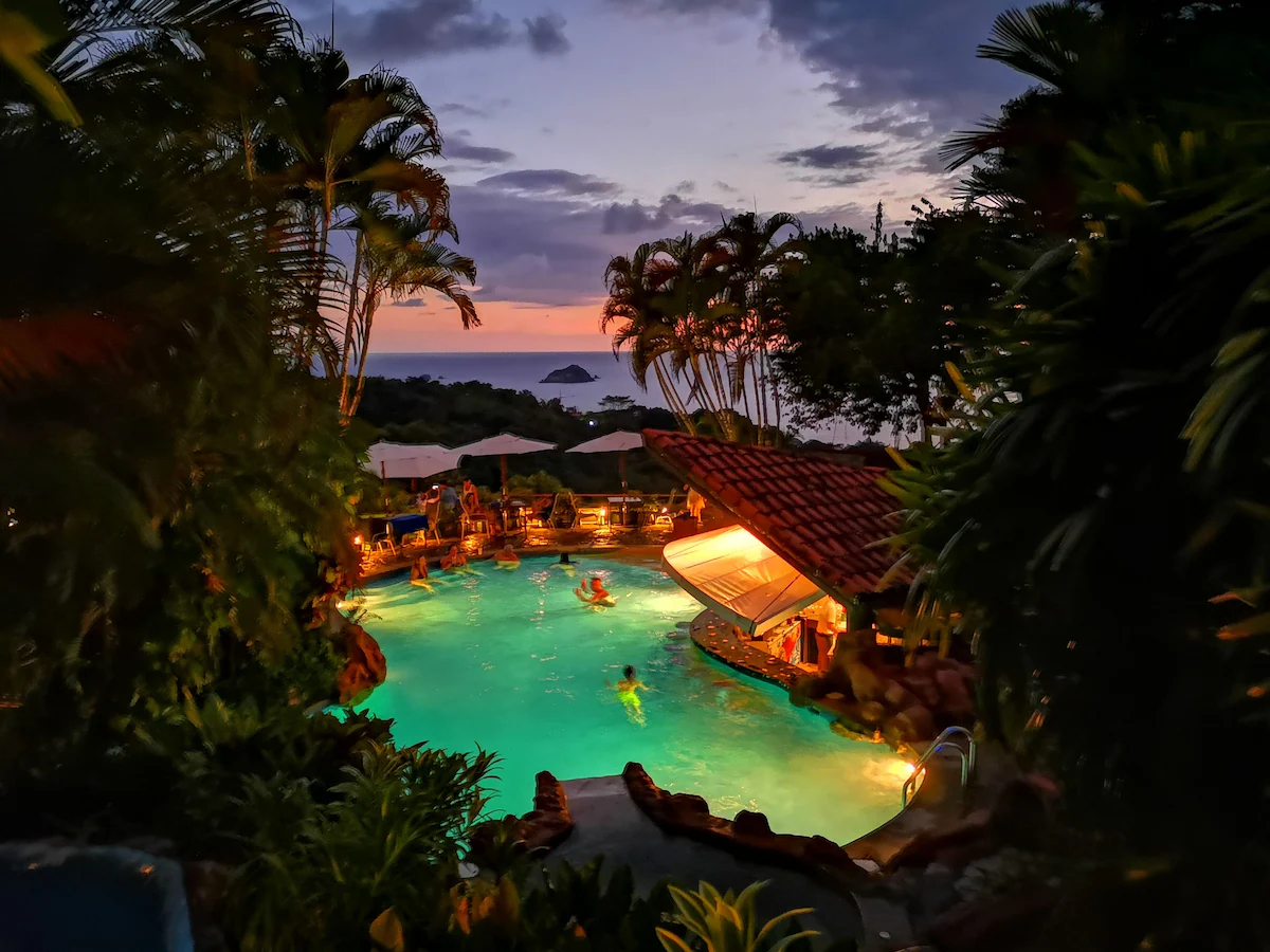 Si Como No Resort & Wildlife Refuge